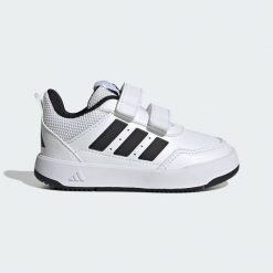 Buty Tensaur Sport 3.0 Infants. Białe buty treningowe adidas, bez wzorów, bez zapięcia, na jogę i pilates. Za 139.00 zł.