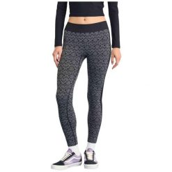 Legginsy Roxy z charakterystycznym modelem. Czarne legginsy Roxy, bez wzorów, z materiału. Za 256.45 zł.