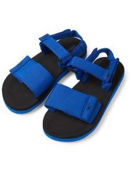 O'Neill Sandały "Neo Strap" w kolorze niebieskim rozmiar: 37. Niebieskie sandały O'Neill, bez wzorów, klasyczne, z otwartym noskiem, bez obcasa, bez zapięcia. Za 59.45 zł.