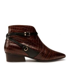 Botki Eva Longoria. Brązowe botki Eva Longoria, bez wzorów, bez obcasa, na płaskiej podeszwie, bez zapięcia. Za 349.99 zł.