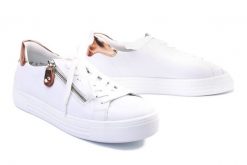 RIEKER REMONTE D0903-81 white combination, półbuty damskie. Białe półbuty wsuwane Rieker Remonte, bez wzorów, ze skóry, bez obcasa. Za 233.94 zł.