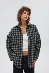 Wełniana koszula z HAFTEM, w kratę CZARNO KREMOWĄ - RENO -S/M. Białe koszule Marsala, m, bez wzorów, z tkaniny, klasyczne, bez kołnierzyka, bez ramiączek. Za 549.90 zł.