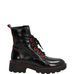 BOTKI DAMSKIE 4572155 BLAC-RED. Czerwone botki Venezia, bez wzorów, ze skóry, bez obcasa, bez zapięcia. Za 279.00 zł.