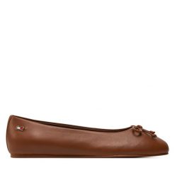 Baleriny Tommy Hilfiger. Brązowe baleriny Tommy Hilfiger, bez wzorów, bez obcasa, bez zapięcia. Za 339.99 zł.