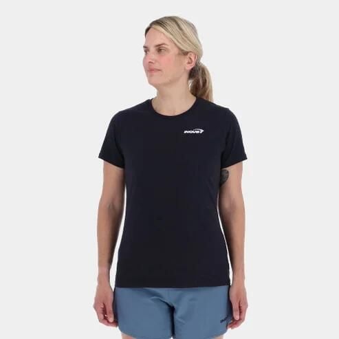 Koszulka bawełniana damska Inov-8 Graphic T-Shirt Mont Blanc. Szare t-shirty Inov-8, bez wzorów, z bawełny, sportowe, bez kołnierzyka, bez ramiączek. Za 119.99 zł.