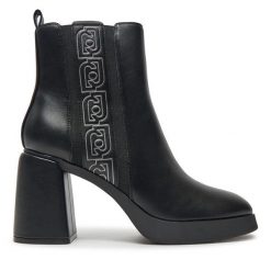 Botki Liu Jo. Czarne botki Liu Jo, bez wzorów, bez obcasa, na słupku, bez zapięcia. Za 629.99 zł.