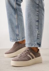 Brązowe Sneakersy Retro Tenisówki na Platformie z Zamszu Naturalnego Noanela. Brązowe trampki Renee, bez wzorów, z jeansu, casualowe, bez zapięcia. Za 199.99 zł.