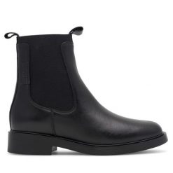 Botki Gino Rossi. Czarne botki Gino Rossi, bez wzorów, bez obcasa, na płaskiej podeszwie, bez zapięcia. Za 239.99 zł.