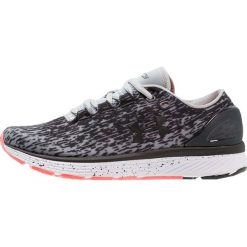 Under Armour CHARGED BANDIT 3 OMBRE Obuwie do biegania treningowe overcast gray. Niebieskie buty treningowe marki comma casual identity, z materiału, casualowe. Za 419.00 zł.