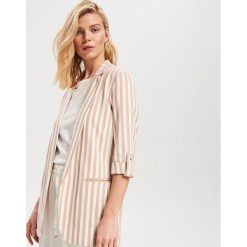 Żakiet - Kremowy. Marynarki i żakiety marki Reserved. Za 139.99 zł.