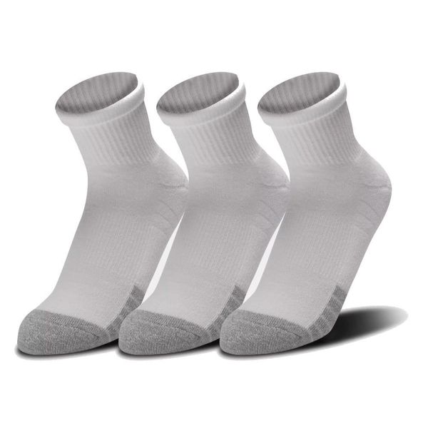 Skarpety sportowe Under Armour HEATGEAR QUARTER. Białe skarpetki Under Armour, bez wzorów. Za 89.99 zł.