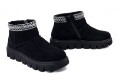 RIEKER W2074-00 black, botki damskie. Czarne botki Rieker, bez wzorów, bez obcasa, bez zapięcia. Za 399.90 zł.