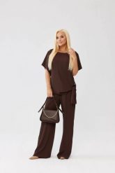 Elegancki komplet Rosa bluzka i spodnie w kolorze gorzkiej czekolady OVERSIZE PLUS SIZE XXL JESIEŃ. Bluzki Moda Size Plus Iwanek, plus size, bez wzorów, z elastanu, biznesowe, bez kołnierzyka, plus size, bez ramiączek. Za 489.90 zł.
