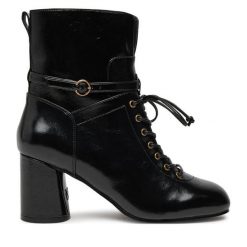 Trzewiki PINKO. Czarne botki Pinko, bez wzorów, bez obcasa, na słupku, bez zapięcia. Za 809.99 zł.