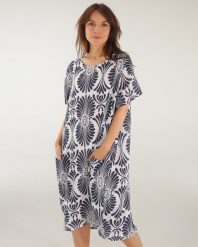 DWUKOLOROWA SUKIENKA Z BAWEŁNY. Sukienki Unisono, s, bez wzorów, z bawełny, bez kołnierzyka, bez ramiączek, mini. Za 149.00 zł.