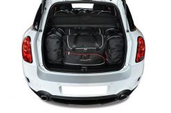 Torby Do Bagażnika Mini Countryman 2010-2015 4Szt Kjust. Czarne torby podróżne KJUST, bez wzorów, z kauczuku. Za 954.00 zł.