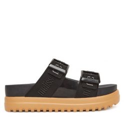 Klapki Melissa. Czarne klapki Melissa, bez wzorów, bez obcasa, bez zapięcia. Za 469.99 zł.