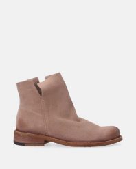 Różowe botki z zamszu M014SUPIOBB012. Czerwone botki Venezia, bez wzorów, ze skóry, bez obcasa, bez zapięcia. Za 599.00 zł.