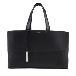 Torebka Calvin Klein. Czarne shopper bag Calvin Klein, bez wzorów, bez dodatków. Za 379.99 zł.