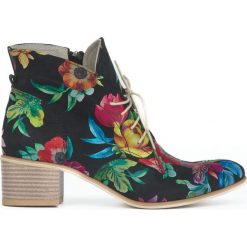 Sznurowane botki na 5 cm klocku - skóra naturalna - model 482 - kolorowe kwiaty. Brązowe botki Zapato, bez wzorów, z jeansu, biznesowe, za kostkę, bez obcasa, na obcasie, bez zapięcia. Za 419.00 zł.