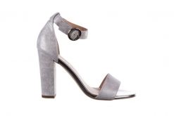 Sandały Bayla-056 8024-1089 Srebrny, Skóra naturalna - 37. Szare sandały Bayla, bez wzorów, z nubiku, biznesowe, bez obcasa, na słupku, bez zapięcia. W wyprzedaży za 134.10 zł.
