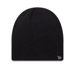 Czapka New Era Essential Skully. Czarne czapki zimowe New Era, bez wzorów, z materiału, eleganckie. Za 109.99 zł.