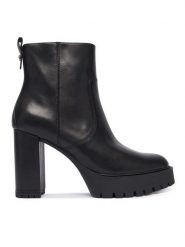 PINKO Botki Clara 01 SD0577P001 Czarny. Czarne botki Pinko, bez wzorów, ze skóry, bez obcasa, na słupku, bez zapięcia. Za 1,399.00 zł.