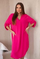 Sukienka z dekoltem V fuksja. Czerwone sukienki Włoski, na co dzień, l, bez wzorów, z jeansu, eleganckie, bez kołnierzyka, bez ramiączek, oversize. Za 146.35 zł.