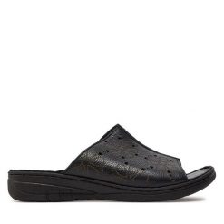 Klapki Caprice. Czarne klapki Caprice, bez wzorów, bez obcasa, bez zapięcia. Za 299.99 zł.