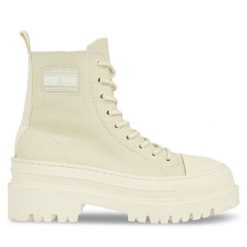 Botki Tommy Hilfiger. Brązowe botki Tommy Hilfiger, bez wzorów, bez obcasa, na płaskiej podeszwie, bez zapięcia. Za 369.99 zł.