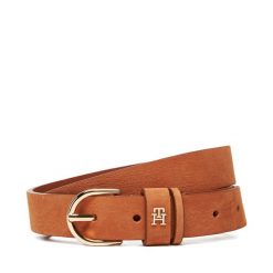 Pasek Damski Tommy Hilfiger. Brązowe paski Tommy Hilfiger, bez wzorów, z nubiku. Za 219.99 zł.