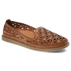 Brązowe Półbuty Venezia Stylowe Obuwie Damskie. Brązowe półbuty wsuwane Venezia, z aplikacjami, ze skóry, eleganckie, bez obcasa, na platformie. Za 280.99 zł.