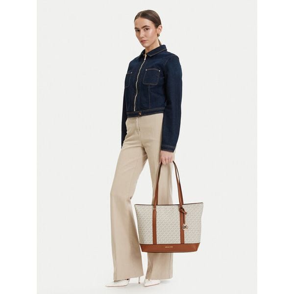Torebka MICHAEL Michael Kors. Białe shopper bag MICHAEL Michael Kors, bez wzorów, bez dodatków. Za 829.99 zł.