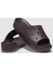 Crocs Klapki "Classic Platform" w kolorze bordowym rozmiar: 39/40. Czerwone klapki Crocs, bez wzorów, klasyczne, z otwartym noskiem, bez obcasa, bez zapięcia. Za 123.53 zł.