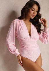 Różowe Haftowane Body z Długim Rękawem Corynne. Czerwone body i gorsety Renee, bez wzorów, z dzianiny, bez ramiączek. W wyprzedaży za 74.99 zł.
