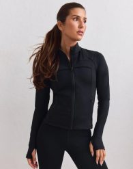 Damska kurtka kompresyjna zapinana na zamek Sculpting czarna. Czarne kurtki AIM'N, l, bez wzorów, z elastanu, bez kaptura. Za 348.00 zł.