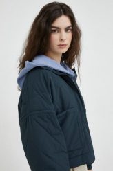 Lee kurtka damska kolor granatowy przejściowa oversize. Niebieskie kurtki Lee, l, bez wzorów, z włókna, bez kaptura. W wyprzedaży za 429.99 zł.