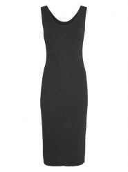 MOSS COPENHAGEN Sukienka "Alvina" w kolorze czarnym rozmiar: M/L. Czarne sukienki Moss Copenhagen, l, bez wzorów, bez kołnierzyka, bez ramiączek, midi. Za 134.53 zł.
