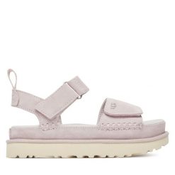 Sandały Ugg. Fioletowe sandały UGG, bez wzorów, bez obcasa, na płaskiej podeszwie, bez zapięcia. Za 599.99 zł.