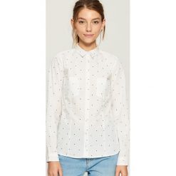 Bawełniana koszula z wzorem - Biały. Koszule marki QUECHUA. W wyprzedaży za 39.99 zł.