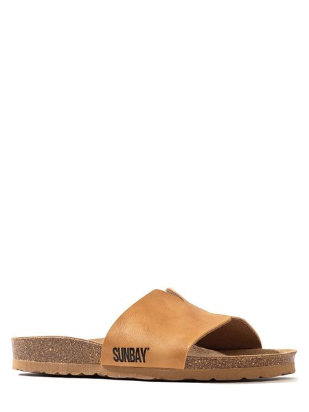 Sunbay Klapki "Djeelia" w kolorze karmelowym rozmiar: 41. Brązowe klapki Sunbay, bez wzorów, klasyczne, z otwartym noskiem, bez obcasa, bez zapięcia. Za 154.95 zł.