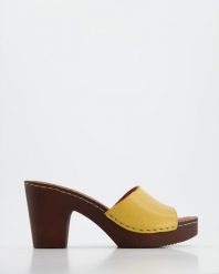 KLAPKI DAMSKIE 6184990 ALF KAYA. Klapki Venezia, bez wzorów, ze skóry, bez obcasa, bez zapięcia. Za 139.00 zł.