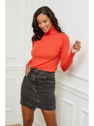 Soft Cashmere Golf w kolorze pomarańczowym rozmiar: 38/40. Pomarańczowe swetry Soft Cashmere, bez wzorów, z kaszmiru, klasyczne, bez ramiączek. Za 114.45 zł.