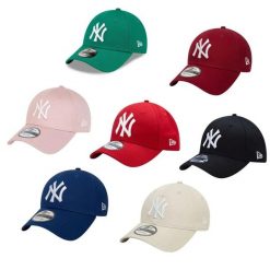 Czapka baseballowa New York Yankees. Czerwone czapki z daszkiem New Era, bez wzorów, casualowe. Za 227.50 zł.