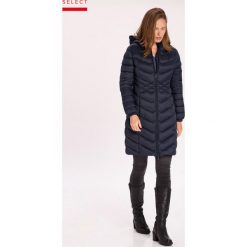 Granatowy płaszcz pikowany damski z wypełnieniem bambusowym J-IRIS. Niebieskie płaszcze Volcano, xs, bez wzorów, z materiału, bez kaptura. Za 224.99 zł.