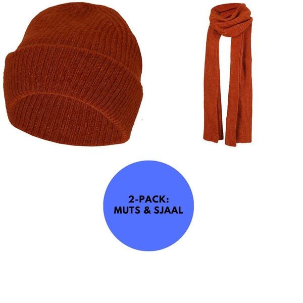 Komplet Damski czapka i szalik. Brązowe czapki zimowe HEAT KEEPER, na zimę, bez wzorów, prążkowane, sportowe. W wyprzedaży za 186.35 zł.