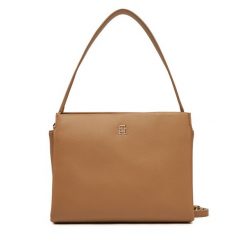 Torebka Tommy Hilfiger. Brązowe torebki klasyczne Tommy Hilfiger, bez wzorów, klasyczne, bez dodatków. Za 399.99 zł.