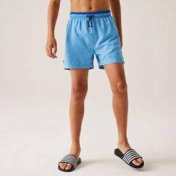 Skander III dziecięce szorty kąpielowe. Niebieskie szorty Regatta, bez wzorów, młodzieżowe. Za 133.00 zł.
