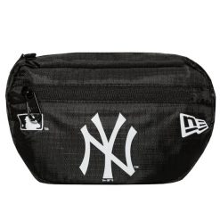 Torebka nerka New Era MLB New York Yankees Micro Waist Bag pojemność 1 L. Czarne nerki i saszetki New Era, bez wzorów, z materiału, sportowe, bez dodatków. Za 59.99 zł.