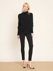 BGN Golf w kolorze czarnym rozmiar: 34. Czarne swetry BGN, bez wzorów, bez ramiączek. Za 217.99 zł.